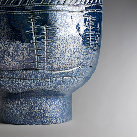 Frieze Vase, Short