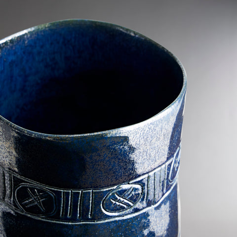 Frieze Vase, Short